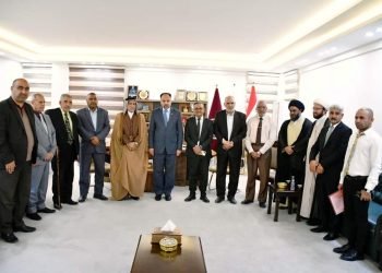 رئيس جامعة الفرات الأوسط التقنية يلتقي مسؤول شؤون العشائر في النجف الأشرف