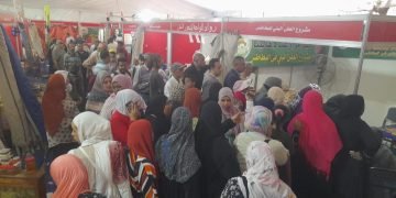 الزراعة: إقبال من المواطنين على معرض “خير مزارعنا لاهالينا” بالمتحف الزراعي في الدقي