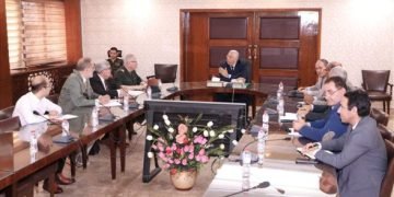 وزير الزراعة يتابع الموقف التنفيذي لمحطات شتلات القصب تنفيذا لتكليفات فخامة الرئيس عبدالفتاح السيسي