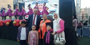 مدرسة الشهيد محمد مصطفى الجوهري الرسمية للغات ” ناصر سابقاً ” تختتم العام الدراسي بحفل تخريج طلابها .