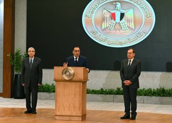 رئيس الوزراء: مليار و180 مليون دولار سيتم تخصيصها لتجاوز أزمة الكهرباء خلال فترة الصيف