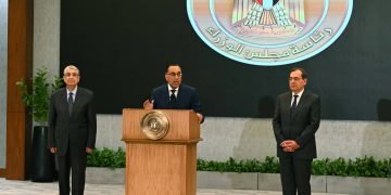 رئيس الوزراء: مليار و180 مليون دولار سيتم تخصيصها لتجاوز أزمة الكهرباء خلال فترة الصيف