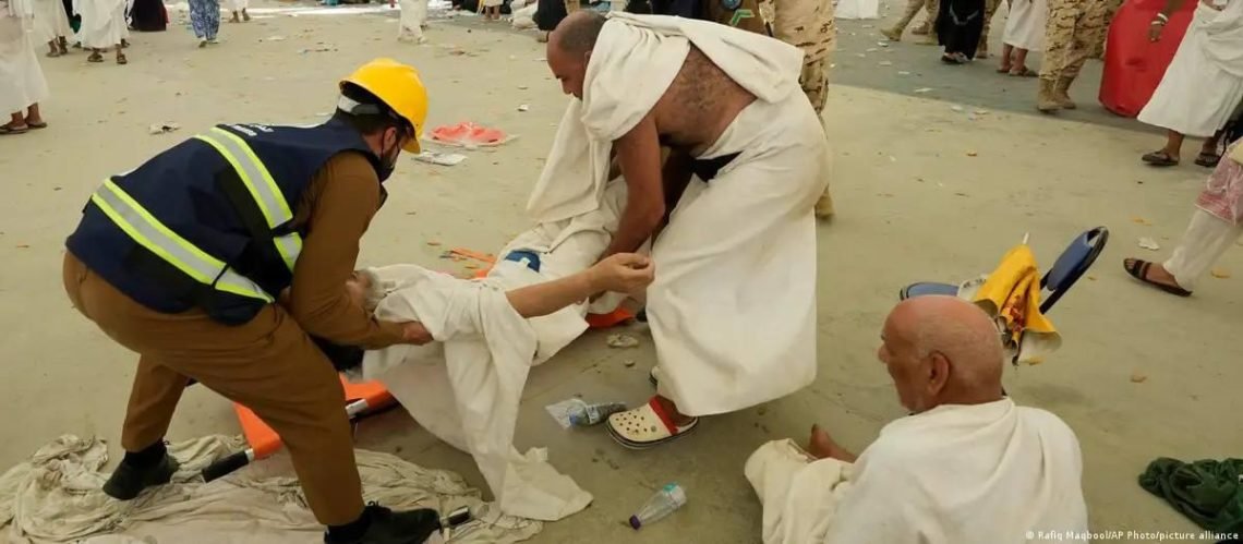 بيان وزارة الهجرة..  بعد وفاة عدد كبير من الحجاج المصريين بالأراضى المقدسة