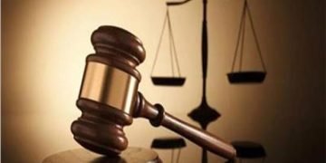 هشام صلاح يكتب : حوار الجوارح  ومحاكمة قلب  وقصيدة  ” لست قلبى ”  