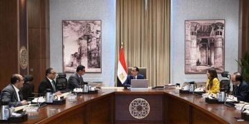 مدبولي: تكليفات محددة من الرئيس في مقدمتها سرعة إنهاء المشروعات الكبرى بهذا القطاع