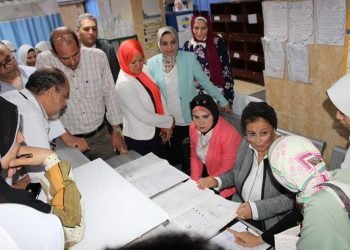 نائب وزير الصحة تؤكد على ضرورة عمل الصيانة الدورية لحضانات حديثي الولادة