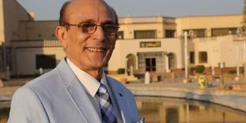 الفنان الإنسان محمد صبحى  يكشف المستور