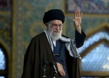 عاجل   ” نيويورك تايمز” عن ثلاثة مسؤولين إيرانيين