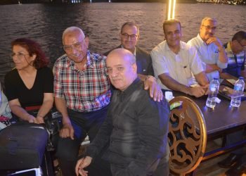 على هامش رحلة ملتقى السرد العربى  لقاء وبطل من أبطال حرب أكتوبر