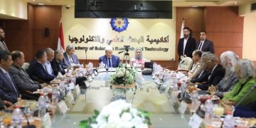 جامعة المنصورة تشارك في اجتماع أكاديمية البحث العلمي والتكنولوجيا لدعم الابتكار وربط الخطط البحثية باحتياجات كل إقليم ضمن مبادرة تحالف وتنمية.