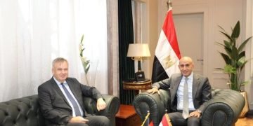 وزير التربية والتعليم يستقبل السفير الجديد لألمانيا بالقاهرة لبحث سبل تعزيز التعاون في مشروعات التعليم المشتركة لتطوير التعليم قبل الجامعي