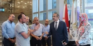 التعليم العالي: نائب الوزير للابتكار والبحث العلمي يقوم بزيارة لمتابعة العمل بالمدينة العلمية لمعهد “بحوث الإلكترونيات”