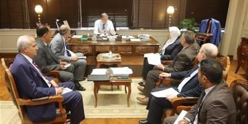 وزير الزراعة يؤكد على توفير التقاوي للمزارعين بأسعار مناسبة والتوسع في عمليات الإنتاج