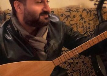 الملحن احمد محي يتألق مع امير الغناء العربي هانئ شاكر في أغنيته الجديده اديتك ورود