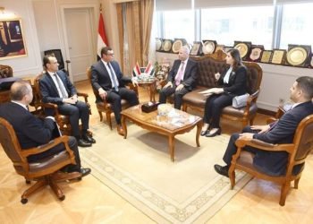 الشربيني: مصر مستعدة لنقل خبراتها الواسعة في مجال التنمية العمرانية لأشقائنا بالعراق تنفيذاً لتوجيهات فخامة الرئيس السيسى