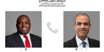 وزير الخارجية يجرى اتصالاً هاتفياً مع وزير خارجية المملكة المتحدة