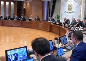 رئيس الوزراء: الرئيس بعث رسائل طمأنينة تؤكد قوة وقدرة الدولة المصرية على حماية حدودها ومقدراتها وأنها دائماً تسعى لإقرار السلام والاستقرار