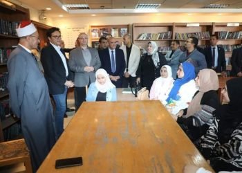 محافظ بني سويف يستقبل وزير الثقافة في مستهل زيارته للمحافظة