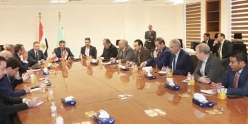 وزيرا الزراعة والتموين يبحثان مع وزير الزراعة الإيطالي التعاون في مجال تحقيق الأمن الغذائي