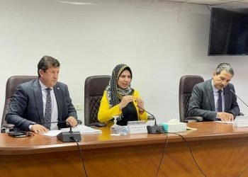 نائب محافظ دمياط ترأس اجتماع اللجنة المُشكلة لتذليل كافة العقبات أمام تطبيق وتفعيل قانون تنمية المشروعات