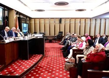 وزير التربية والتعليم يستعرض الإجراءات والسياسات والتدخلات للتغلب على التحديات التى تواجه التعليم خلال الأشهر الثلاثة الماضية