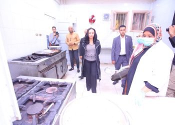 وزيرة التضامن تجري جولة مفاجئة لمجمع الدفاع الاجتماعي لرعاية الأطفال ووحدة بوالينو الاجتماعية خلال زيارتها لمحافظة الإسكندرية