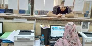 محافظ أسيوط يناشد المواطنين بتقديم طلبات التصالح في مخالفات البناء ورئيس مركز ديروط يتابع العمل بمنظومة التصالح بالمركز التكنولوجي