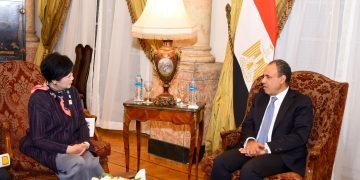 وزير الخارجية يلتقي مع محافظة طوكيو