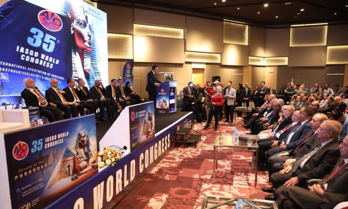 نائب رئيس مجلس الوزراء وزير الصحة: القيادة السياسية تهتم بتعزيز الصحة العامة وتطوير خدمات الرعاية الصحية وعلى رأسها أمراض الجهاز الهضمي والأورام