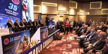 نائب رئيس مجلس الوزراء وزير الصحة: القيادة السياسية تهتم بتعزيز الصحة العامة وتطوير خدمات الرعاية الصحية وعلى رأسها أمراض الجهاز الهضمي والأورام