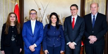 المشاط: نعمل مع البنك الدولي والجهات المعنية على وضع رؤية طموحة لتنوع وزيادة الاستثمارات الأجنبية المباشرة بما يعزز استقرار الاقتصاد الكلي