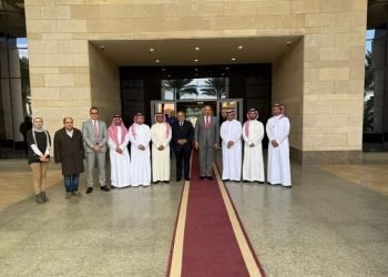 مساعد وزير الصحة يبحث التعاون مع شركة «لين» السعودية لتعزيز التحول الرقمي