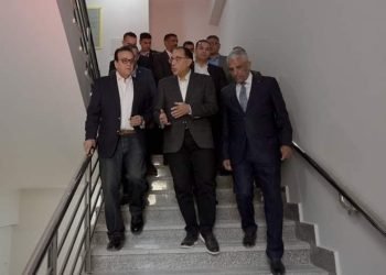 رئيس مجلس الوزراء يتفقد إنشاءات المبنى الجديد لمستشفى بولاق الدكرور العام