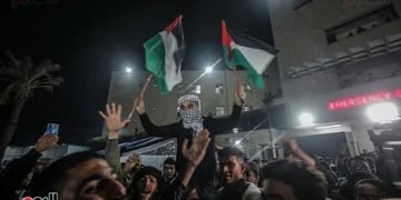 بعد مئات الايام من القتل  التخريب .. افراح في غزة