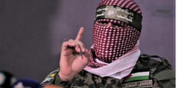 أبو عبيدة يعلن استشهاد  قائد هيئة الأركان ” محمد الضيف “