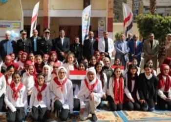 النجار: يكرم ١٥ طالبة من حفظة القرآن الكريم  بمدرسة الشهيد هشام شتا الإعدادية بنات