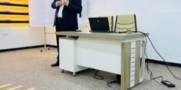 جامعة الفرات الأوسط تقيم دورة عن الحوسبة الذكية بالتعاون مع العتبة العلوية