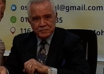 رحلة لأعماق  الكاتب والروائى مصطفى مختار