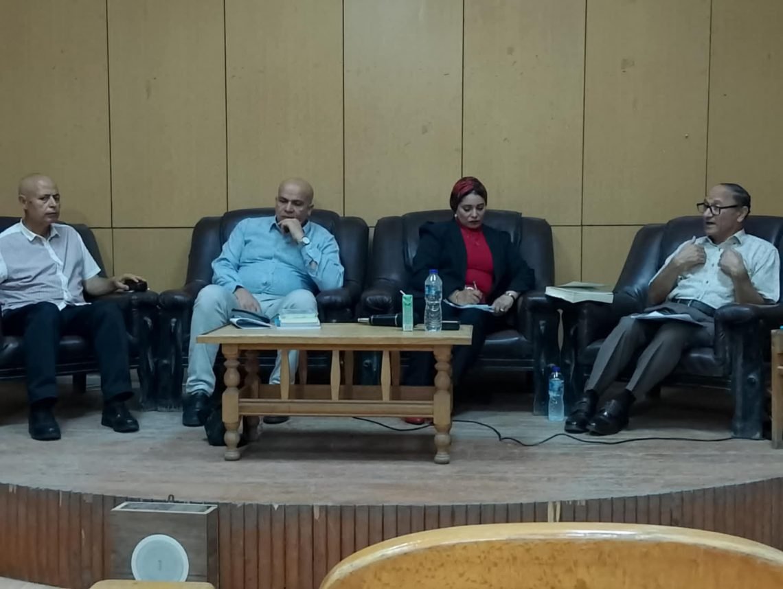 الكاتبة إيمان عنان  وندوة ” “چينيالوچيا النصوص”