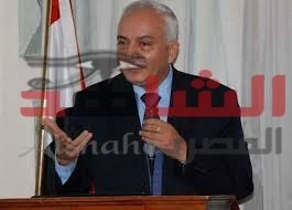 سلوكيات مجتمعية مرفوضة ” متابعة الفضيحة “بين الفضول فالشغف وصولا إلى العادة