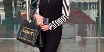 تهنئه واجبه