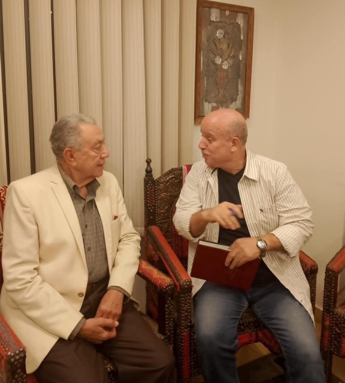 الشاهد المصرى ومدير التحرير  وحوار مع وزيرالصحة الأسبق ” د عمرو حلمى “