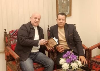 الشاهد المصرى ومدير التحريروحوار مع الأديب والروائى محمد فايز حجازى  من عالم هندسة البترول  إلى دهاليز السرد والرواية