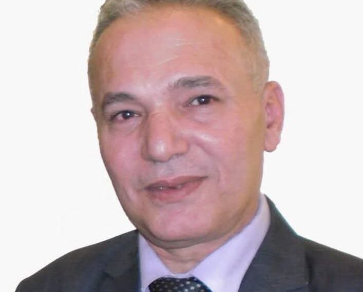 إبحار مع الشاعر محمد الشحات محمد وقصيدته «ما لم يقله المعري»