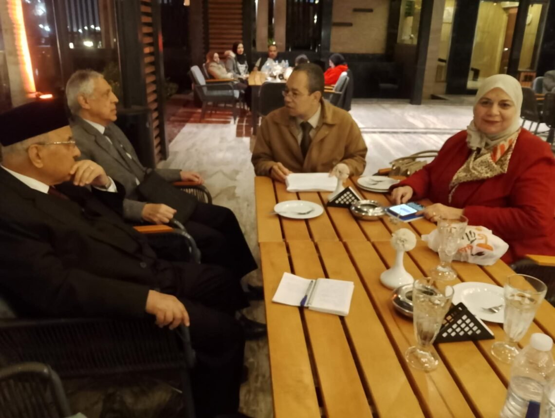 أسرة السرد العربى على ضفاف النيل  إشراق فيض ، وفيض إشراق