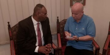 ” المعز عبد المتعال ” سودانى المولد والنشأة مصرى الهوى