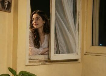 ” بعيد عنك ”  رائعة أم كلثوم  و بقايا قلب محطم