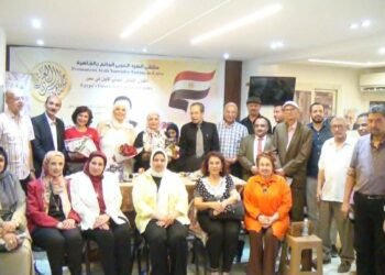 منال الجيار :  تستعيد أفكارها المؤجلة بمجموعة قصصية