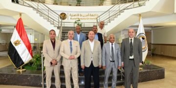 رئيس جامعة أسيوط يزور جامعة أسيوط الأهلية لبحث تعزيز التعاون المشترك ودعم العملية التعليمية