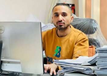 تجربة رائدة تستحق الإشادة  حين تتحول الوظيفة إلى رسالة..  ومسؤول الدفع الإلكتروني إلى قدوة